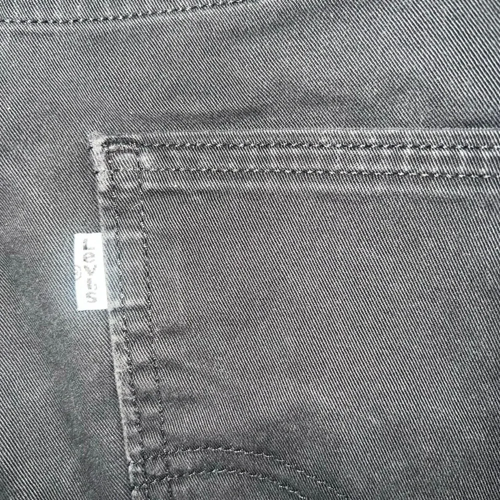 N/A levi 512